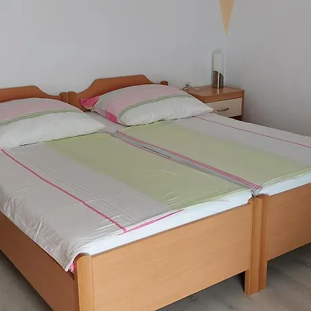 Appartement Horvat Starigrad Paklenica